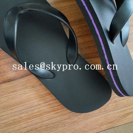 Rahat Siyah Düz Flip Flop / Sandaletler Aşınmaya Dayanıklı Yaz Plaj Terlikleri