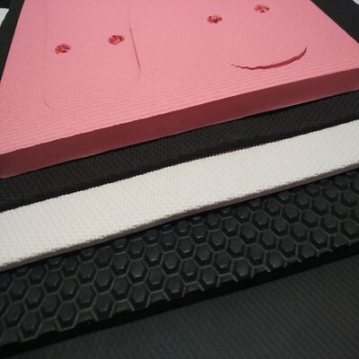 Fabrika Toptan Piyasaya Çıkarma Renkli EVA Çizgi Çorapları Yumuşak Köpük Sollu Kapalı Hücre Dış tabanlı Çoraplar Kauçuk ürünleri